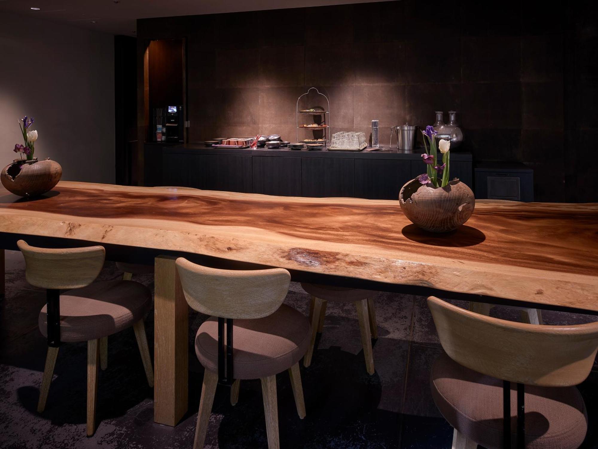 Hotel The Celestine Kyoto Gion Ngoại thất bức ảnh The lounge at the airport