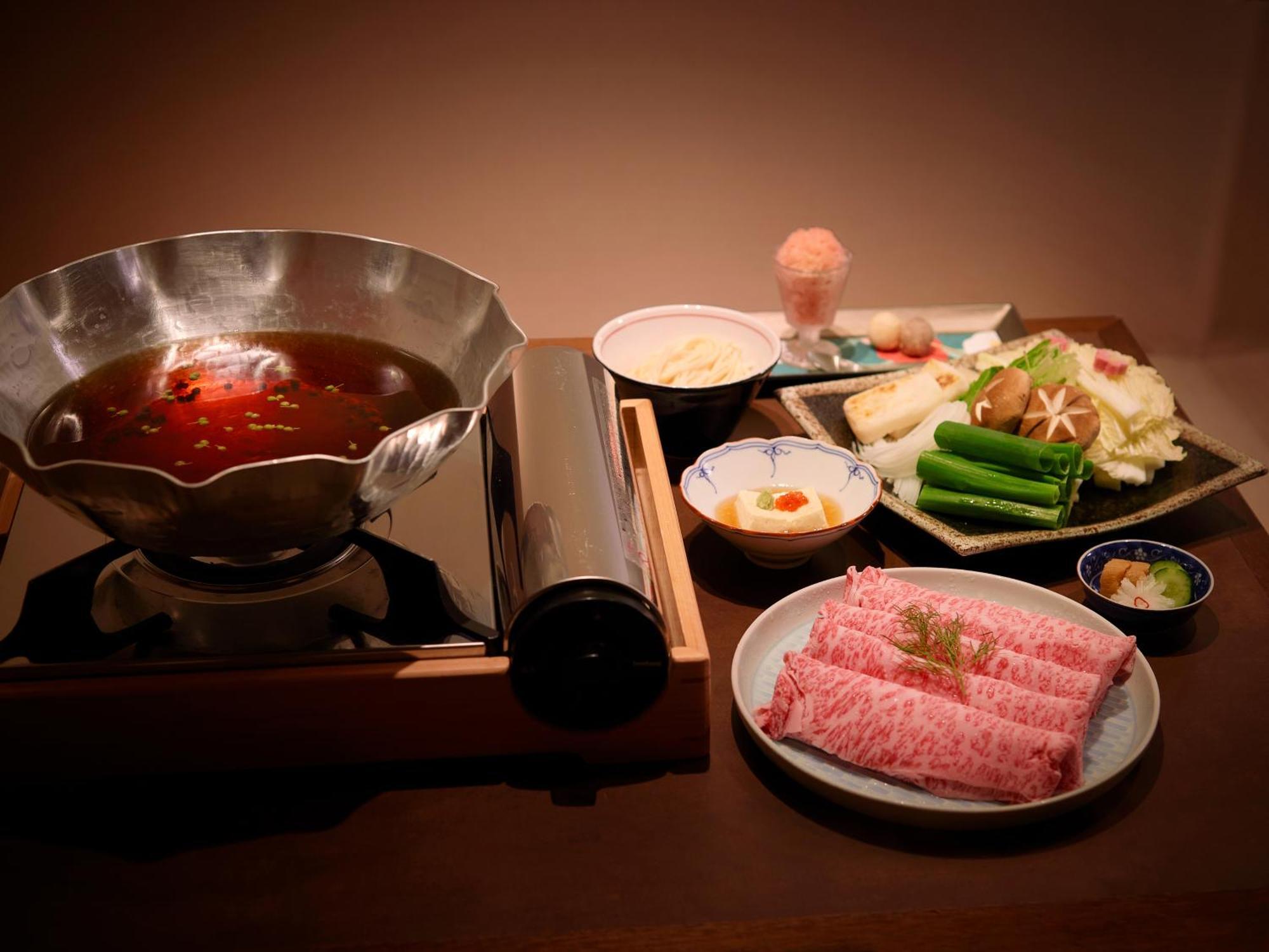 Hotel The Celestine Kyoto Gion Ngoại thất bức ảnh A set of dishes prepared for a hot pot